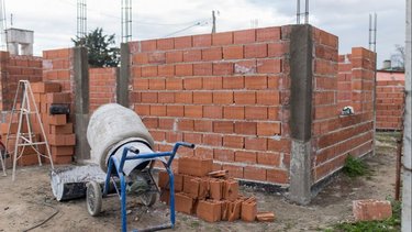 "Mi Pieza": en qué consiste el programa para asistir a mujeres de barrios populares