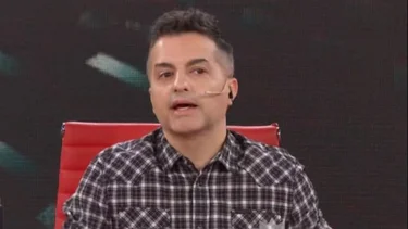 Ángel de Brito destrozó a una figura de ShowMatch: "Entró por la ventana"