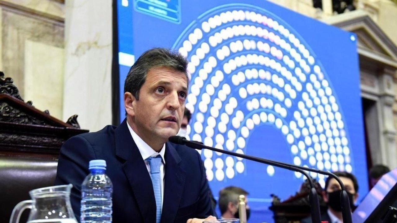 Massa confirmó la convocatoria a un amplio acuerdo tras las elecciones
