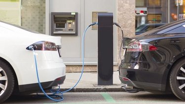 Cómo era y quién creó el primer auto eléctrico de la historia