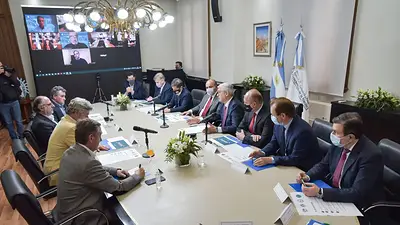 Carne: el gobierno y el campo acordaron liberar la exportación de vaca conserva a China Carne: el gobierno y el campo acordaron liberar la exportación de vaca conserva a China