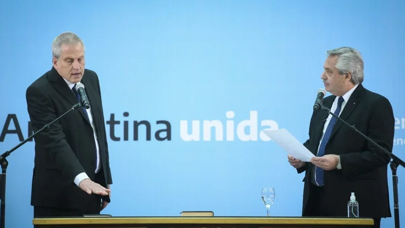 Perczyk presentó al nuevo Gabinete del Ministerio de Educación