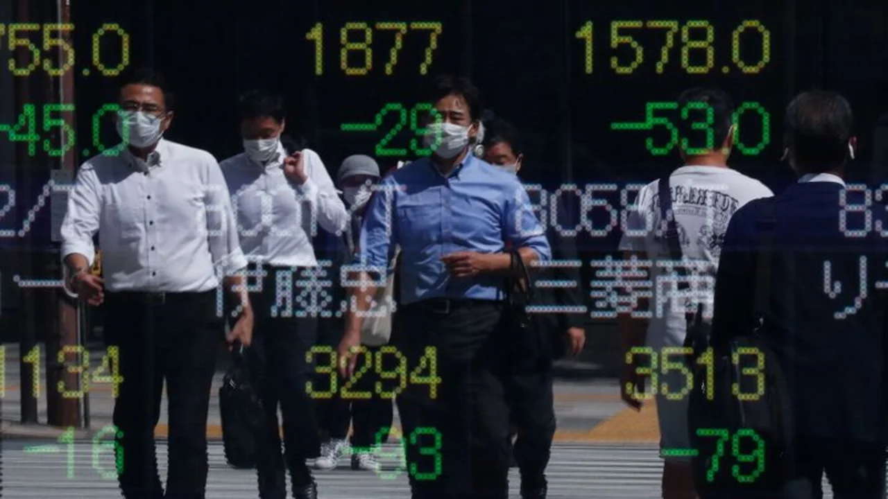 Confianza empresarial en Japón mejora; firmas elevan planes de inversión