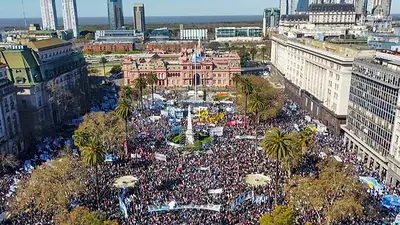 plaza de mayo plaza de mayo