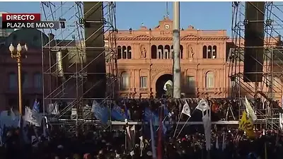 En vivo: seguí la transmisión de El Destape Radio desde la Plaza de Mayo En vivo: seguí la transmisión de El Destape Radio desde la Plaza de Mayo