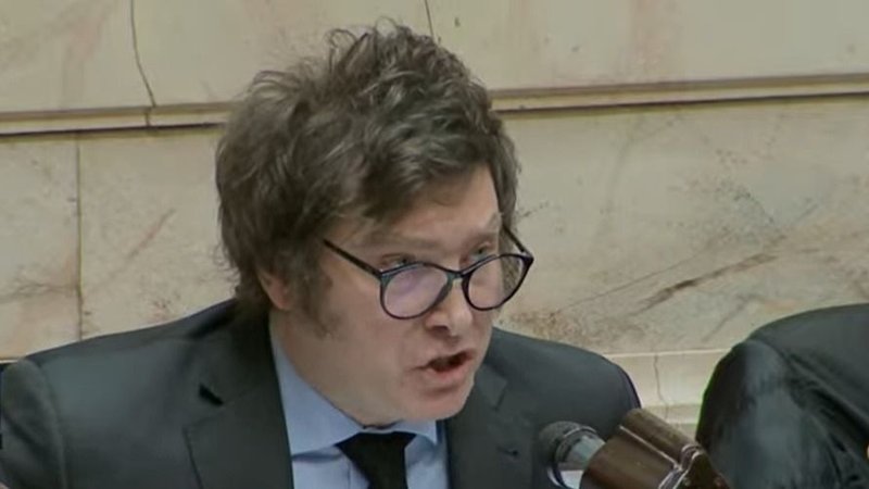 Elecciones 2023: Milei descartó un acercamiento a JxC y los tildó de "arrastrados"