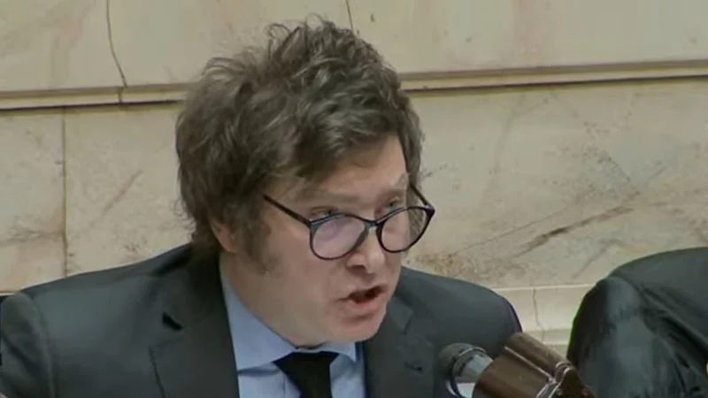 Elecciones 2023: Milei descartó un acercamiento a JxC y los tildó de "arrastrados"