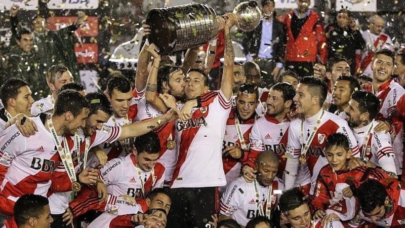 River Plate Carlos Sánchez