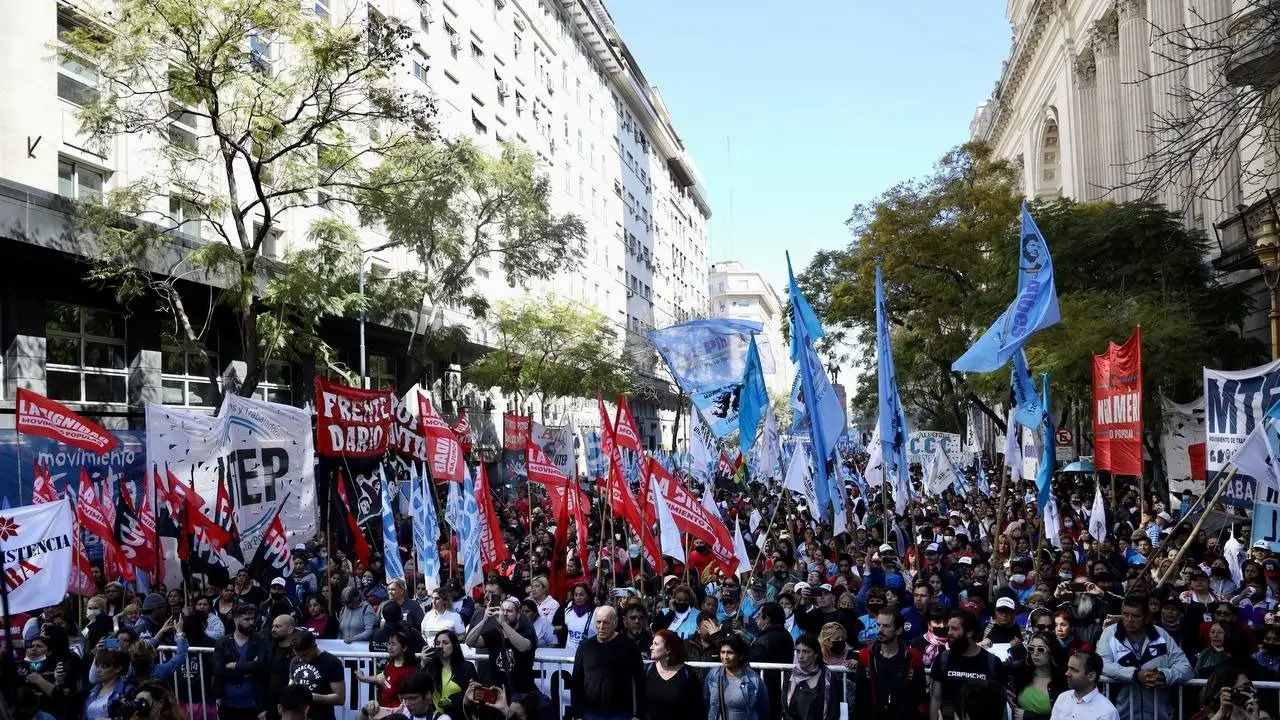 Impulsan en CABA una Ley de Tierra, Techo y Trabajo