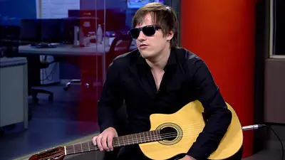 Nahuel Pennisi. Nahuel Pennisi.
