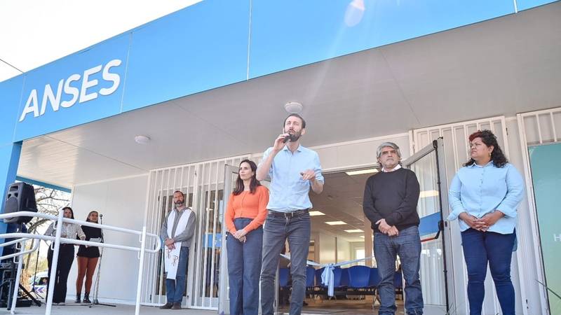 Selci inauguró la nueva oficina de ANSES en William Morris