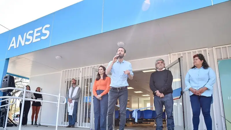 Selci inauguró la nueva oficina de ANSES en William Morris