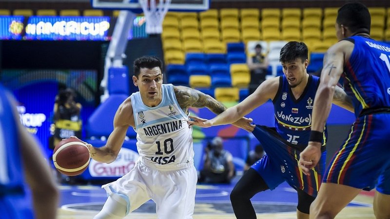 La Selección de básquet venció a Venezuela y va contra Estados Unidos en la Americup
