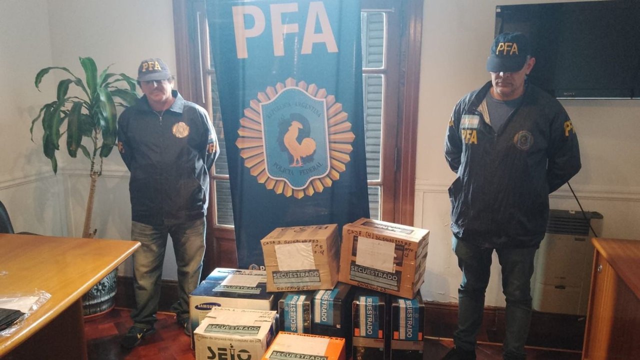 Desarticulan maniobra de contrabando de granos y fuga de divisas por más de $ 15.000 millones