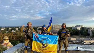 Ucrania afirma que recuperó territorio en el noroeste y Rusia se repliega Ucrania afirma que recuperó territorio en el noroeste y Rusia se repliega