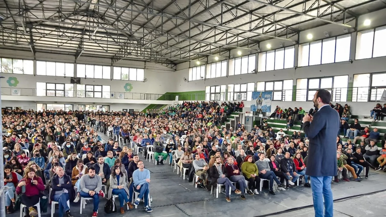 El municipio de Hurlingham dio un bono de 5 mil pesos extra para los próximos tres meses