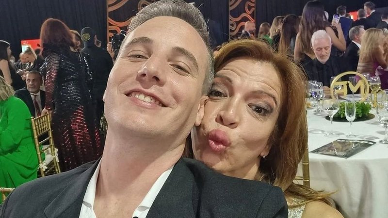 Lizy Tagliani y Sebastián Nebot.