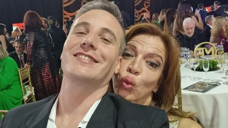 Lizy Tagliani y Sebastián Nebot.