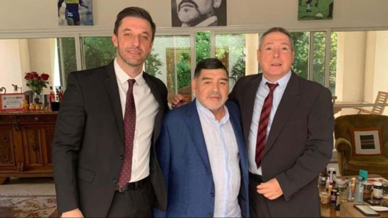 Diego Maradona, Matías Morla, Víctor Stinfale, Dalma Maradona, Giananina Maradona, Diego Fernando Maradona.