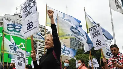 Paro y movilización de enfermeros de CABA: "Tenemos básicos de pobreza" Paro y movilización de enfermeros de CABA: "Tenemos básicos de pobreza"