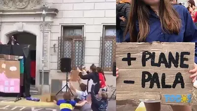 Polémica en Olavarría: estudiantes hicieron una parodia contra Cristina y los "planeros" Polémica en Olavarría: estudiantes hicieron una parodia contra Cristina y los "planeros"