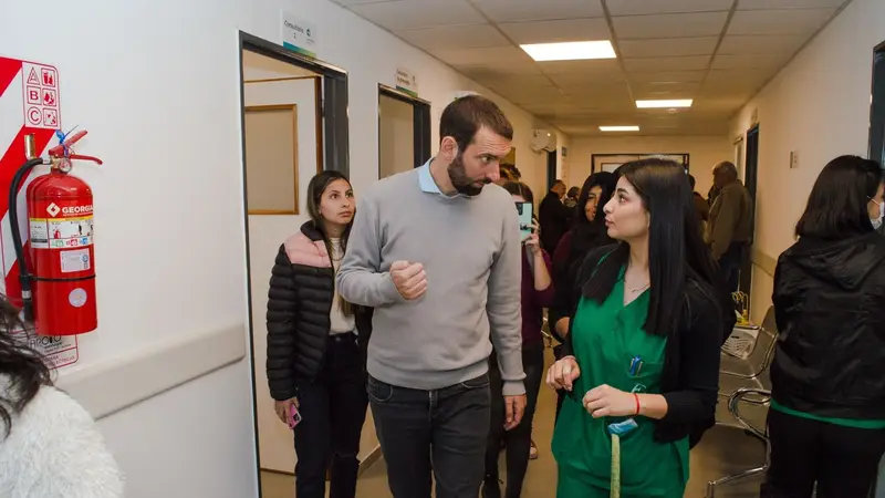 VIlla Club: el Intendente Selci y el Ministro Kreplak inauguraron un nuevo Centro de Atención Primaria de la Salud
