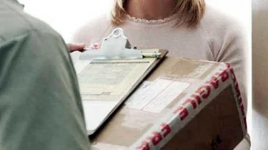 La AFIP redujo el tope máximo para compras al exterior "puerta a puerta"