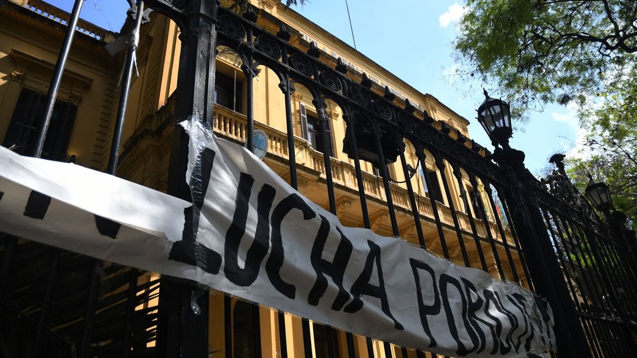 El Gobierno de la Ciudad denunció penalmente a los padres de los estudiantes que participan en las tomas de escuelas 