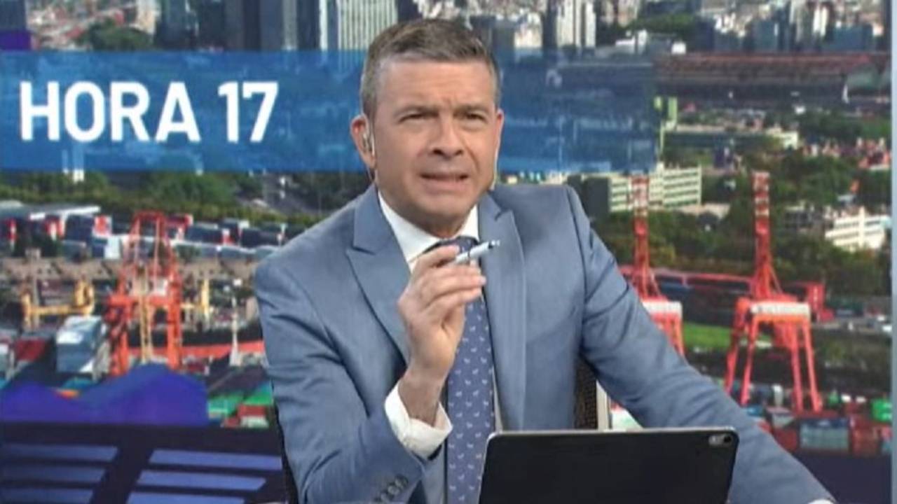 Burrada en La Nación: Rossi quiso burlarse de un error ortográfico pero quedó en offside