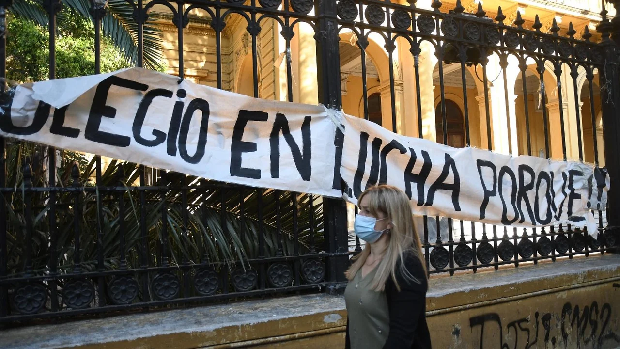 toma de colegios 