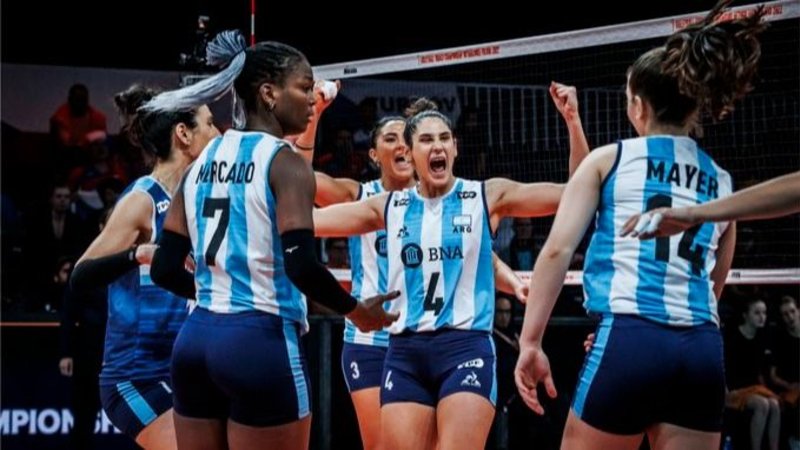 Vóley, Mundial de Vóley, Las Panteras, Selección de Vóley Femenino, Candelaria Herrera.