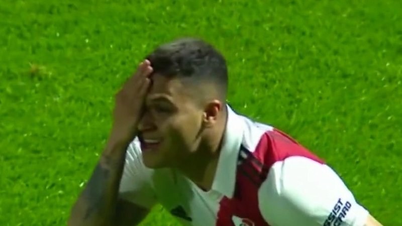 Video: El golazo olímpico de Juanfer Quintero frente a Patronato