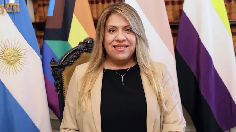 Una activista trans y funcionaria argentina, destacada en la lista de 100 líderes del futuro de Time