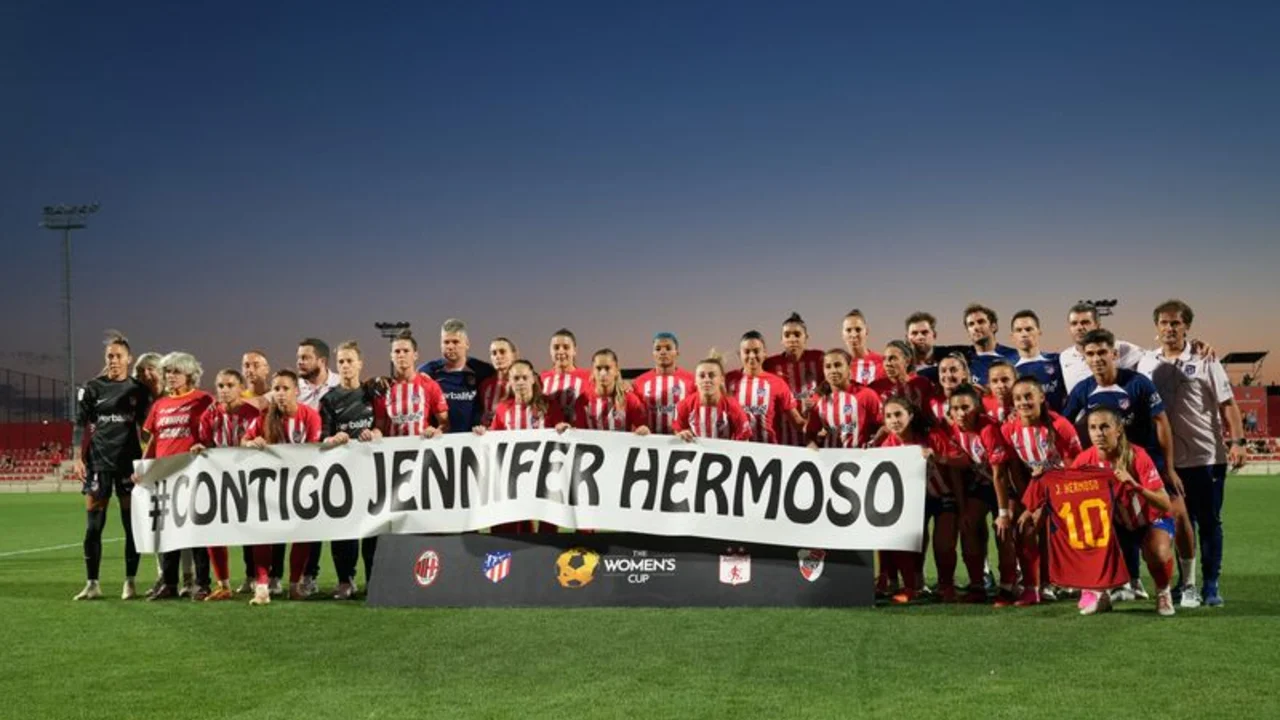 Los sindicatos del fútbol femenino español convocan una huelga por sus condiciones