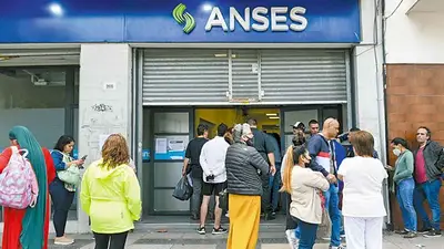El Gobierno oficializó el bono para jubilados de julio: sigue siendo de hasta $70.000 El Gobierno oficializó el bono para jubilados de julio: sigue siendo de hasta $70.000