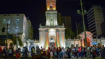 Jujuy: marcha de antorchas en reclamo de la suma fija para trabajadores Jujuy: marcha de antorchas en reclamo de la suma fija para trabajadores