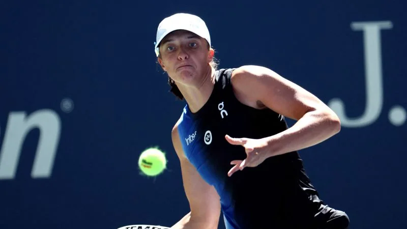 La ola del tenis estadounidense arrasa en el Abierto de EEUU y Djokovic casi naufraga