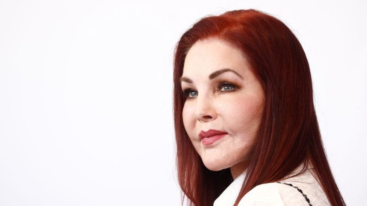 Elvis fue "el amor de mi vida", dice Priscilla en Venecia