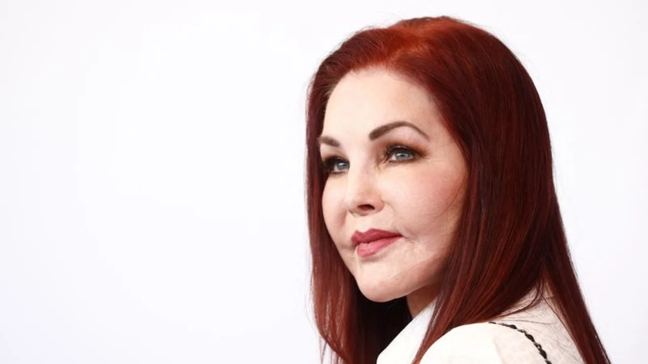 Elvis fue "el amor de mi vida", dice Priscilla en Venecia