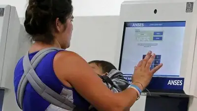 Aumentos AUH septiembre 2023: cuánto y cuándo cobro a partir de este mes. Aumentos AUH septiembre 2023: cuánto y cuándo cobro a partir de este mes.