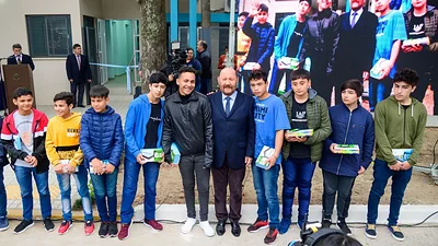 Insfrán inauguró obras de la Residencia Socioeducativa Crecer Insfrán inauguró obras de la Residencia Socioeducativa Crecer