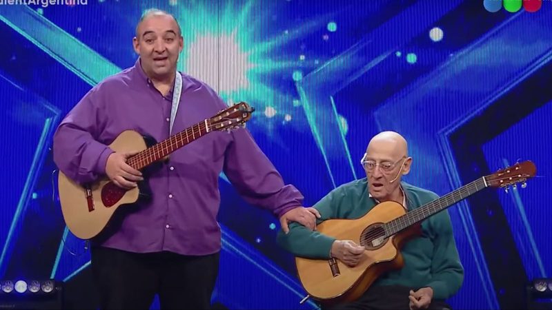 Fue engañado a Got Talent, contó su historia y emocionó a todos con su música.