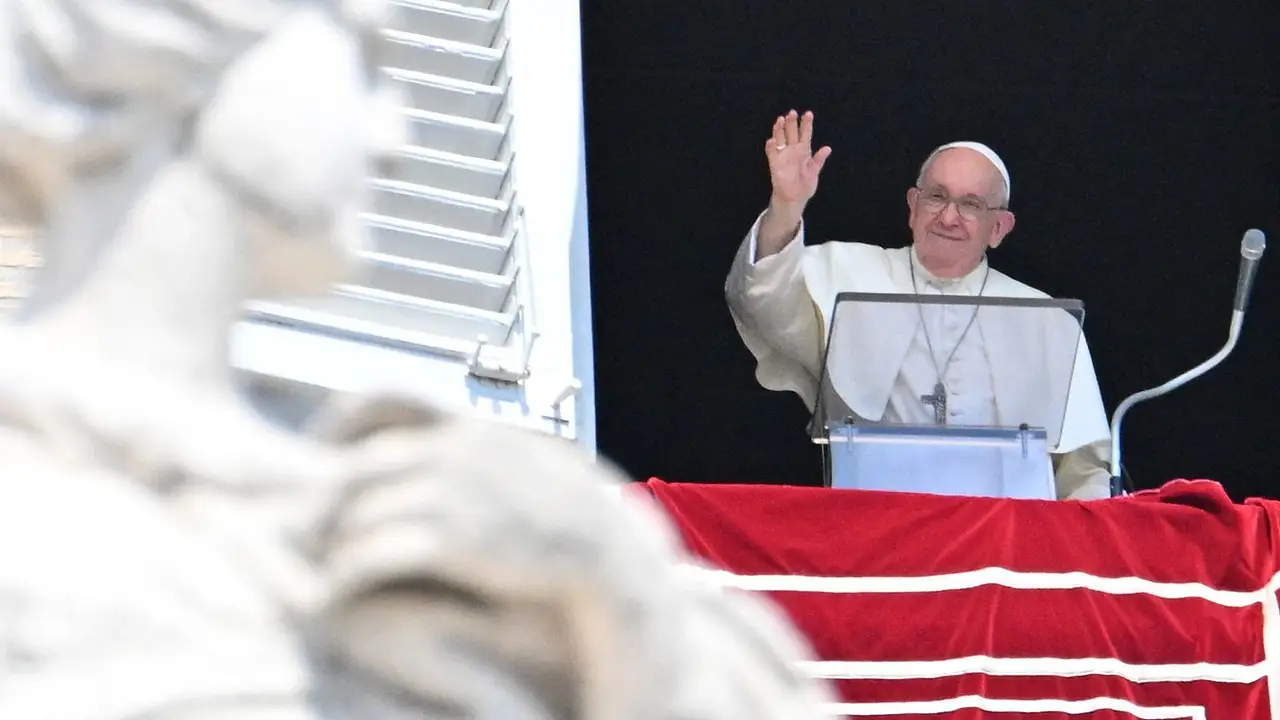 El papa Francisco, un aliado impensado para la campaña de Massa