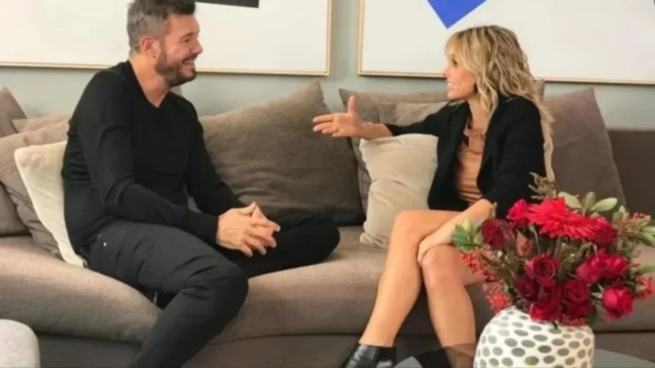 Mariana Fabbiani y Marcelo Tinelli en América TV