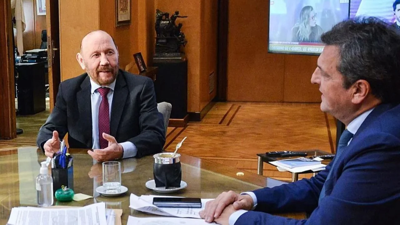 Elecciones 2023: Insfrán participó del relanzamiento de campaña de Unión por la Patria en Tucumán
