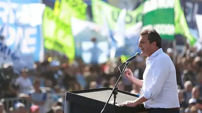 Massa en Tucumán, de cara a las elecciones 2023: "Vamos a hacer frente a cualquier intento de destruir la integridad nacional" Massa en Tucumán, de cara a las elecciones 2023: "Vamos a hacer frente a cualquier intento de destruir la integridad nacional"