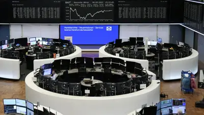 Las bolsas europeas suben a la espera de los datos de inflación de EEUU y la reunión del BCE Las bolsas europeas suben a la espera de los datos de inflación de EEUU y la reunión del BCE