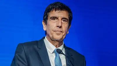 Tras la derrota de Patricia Bullrich, Fundación Mediterránea echó a Carlos Melconian Tras la derrota de Patricia Bullrich, Fundación Mediterránea echó a Carlos Melconian