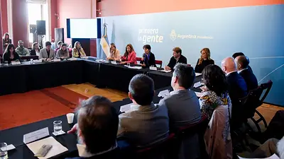 El Gobierno avanza en el desarrollo e industrialización del hidrógeno y presentó un plan: cómo será la estrategia nacional El Gobierno avanza en el desarrollo e industrialización del hidrógeno y presentó un plan: cómo será la estrategia nacional