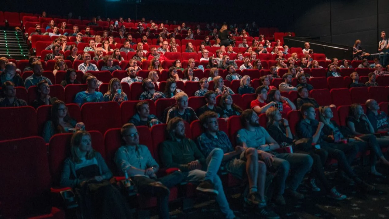 cine, peliculas, aplaudir en el cine